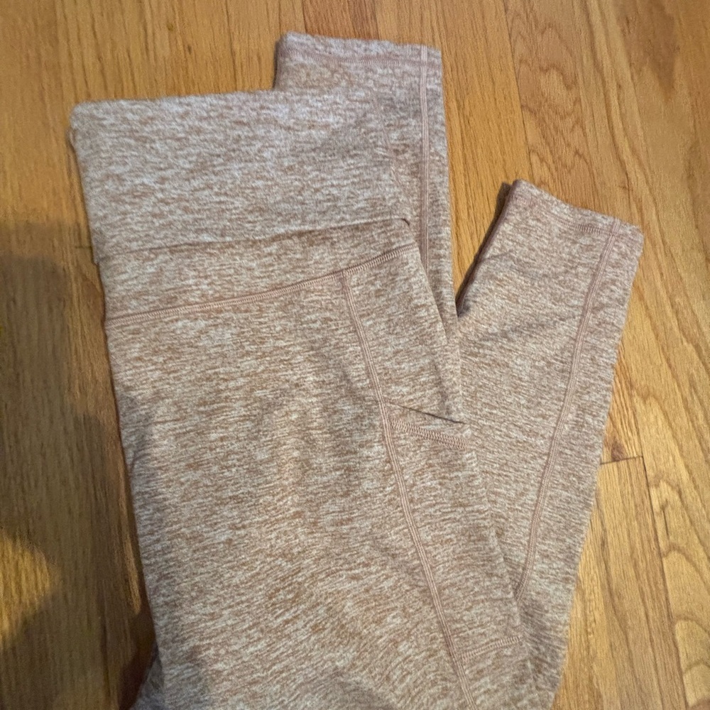 Aerie offline Heathered Tan Leggings with pockets- NWOT- full length